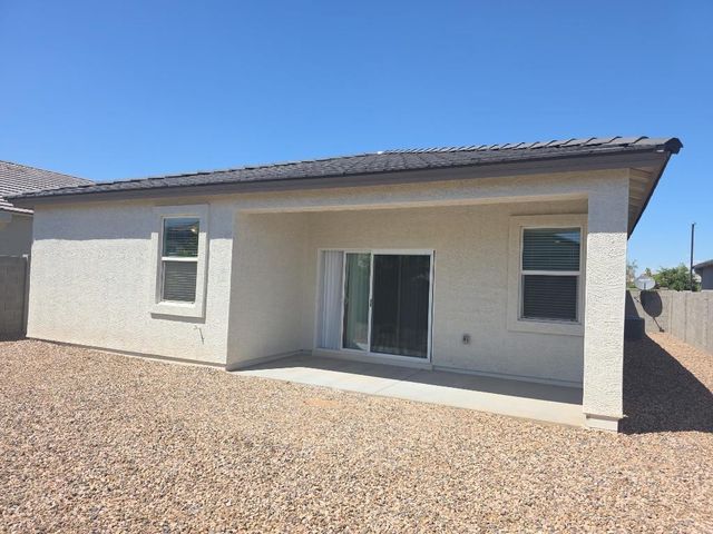 18589 W Smoketree Drive, Wittmann, AZ 85361
