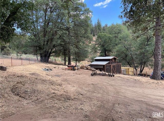 16810 Grindelwald Drive, Tehachapi, CA 93561