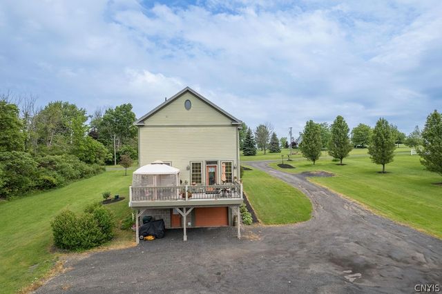 321 West Lake Road, Oswego, NY 13126