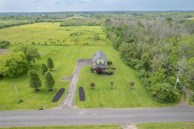 321 West Lake Road, Oswego, NY 13126