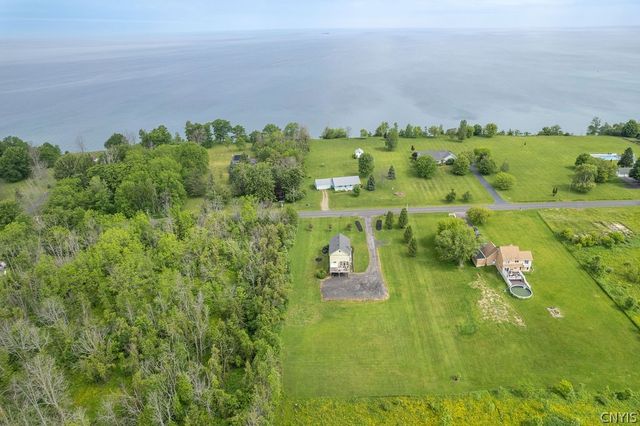 321 West Lake Road, Oswego, NY 13126