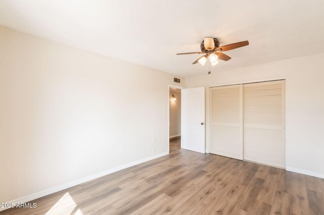 948 S Alma School Road 118, Mesa, AZ 85210