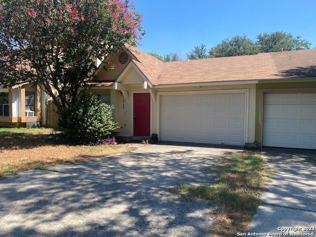 6738 Spring Front, San Antonio, TX 78249