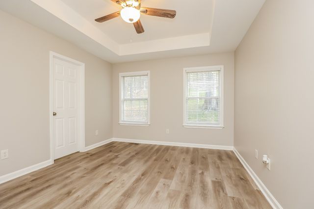 112 McKinley Dr, Columbia, TN 38401
