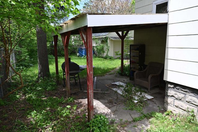 912 Garfield Avenue, Bay City, MI 48708