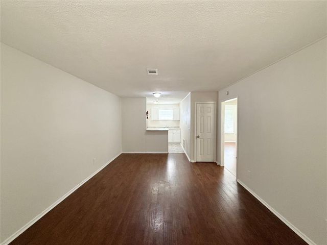 3633 N Macgregor Way 16, Houston, TX 77004