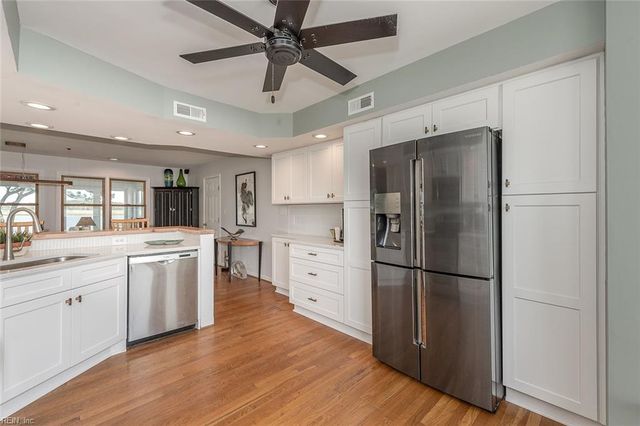 111 White House DR, Poquoson, VA 23662