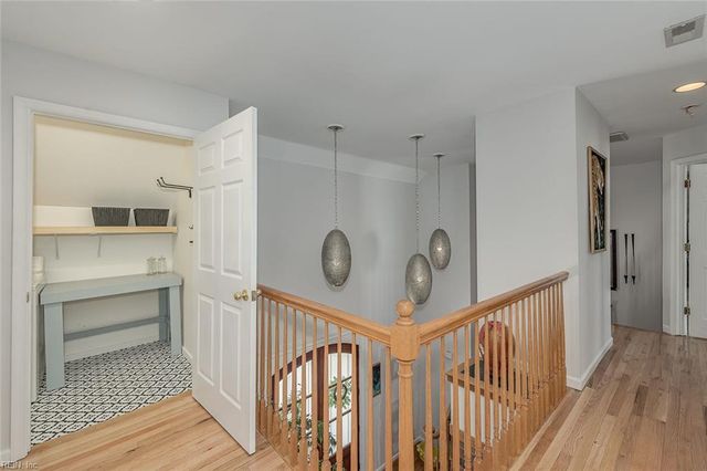 111 White House DR, Poquoson, VA 23662