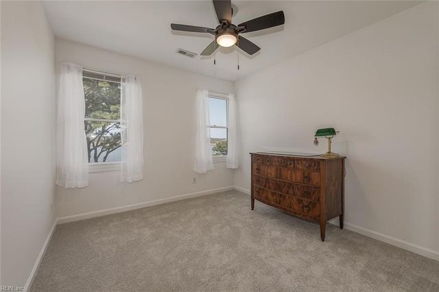 111 White House DR, Poquoson, VA 23662