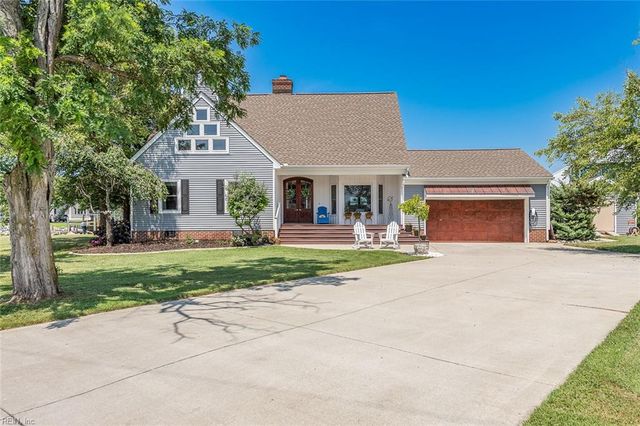111 White House DR, Poquoson, VA 23662