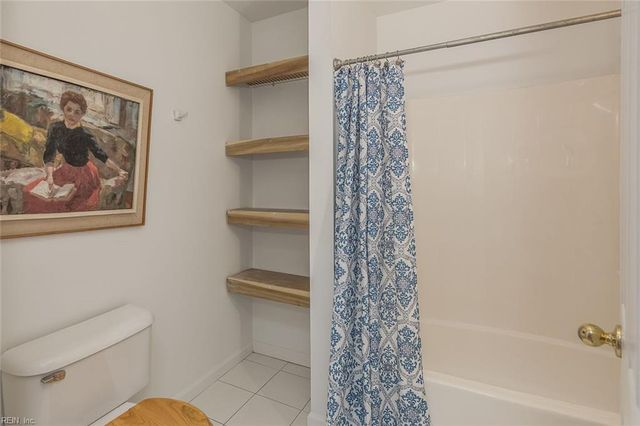 111 White House DR, Poquoson, VA 23662