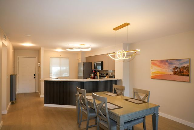 2334 S Cypress Bend Drive 202, Pompano Beach, FL 33069