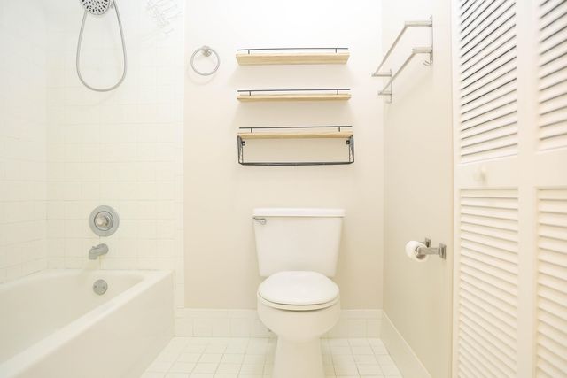 2334 S Cypress Bend Drive 202, Pompano Beach, FL 33069