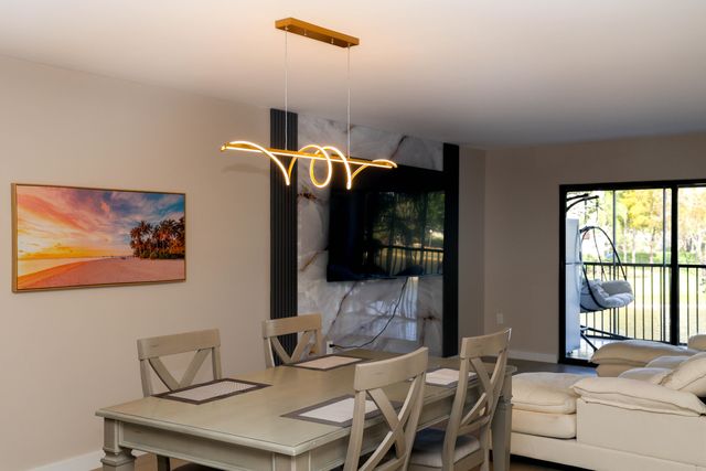 2334 S Cypress Bend Drive 202, Pompano Beach, FL 33069