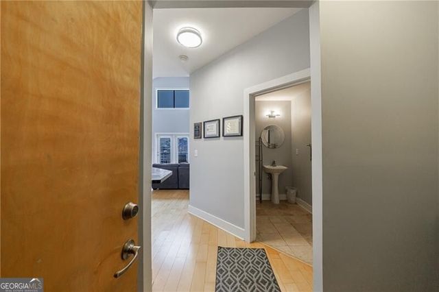 799 Hammond Drive 423, Atlanta, GA 30328