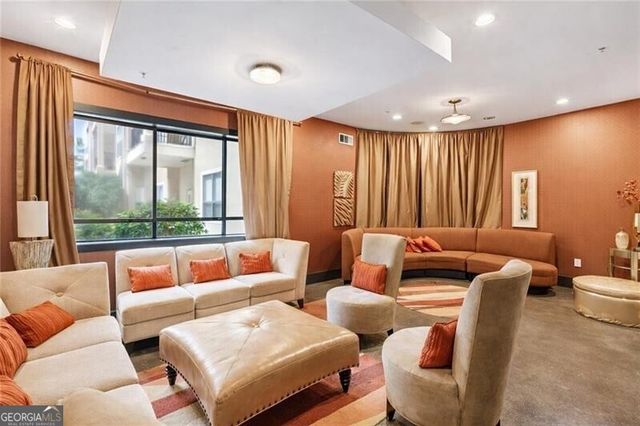 799 Hammond Drive 423, Atlanta, GA 30328