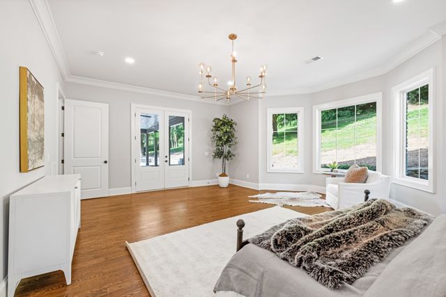 2005 Otter Valley Ln, Nashville, TN 37215