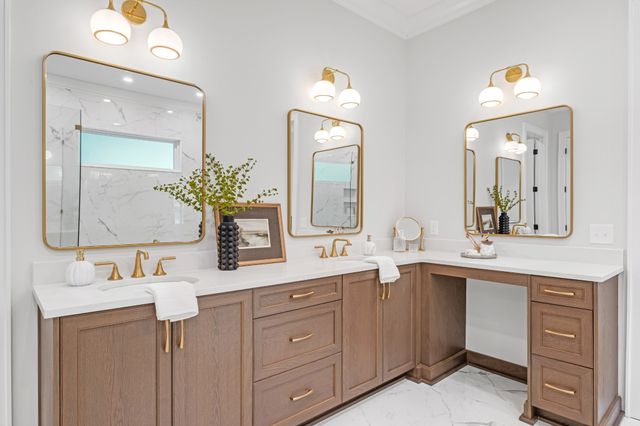 2005 Otter Valley Ln, Nashville, TN 37215