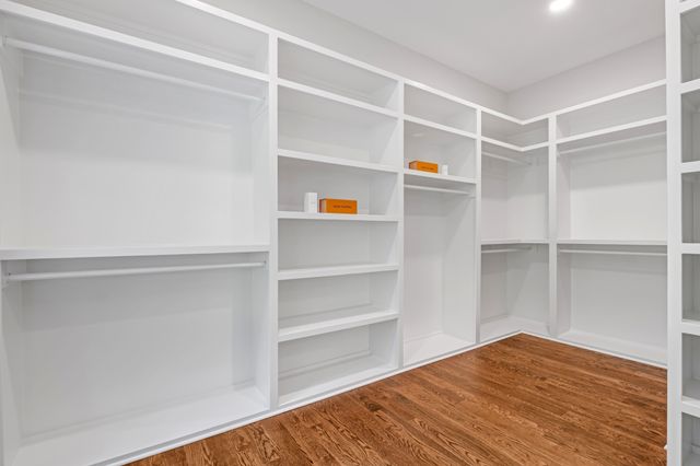 2005 Otter Valley Ln, Nashville, TN 37215