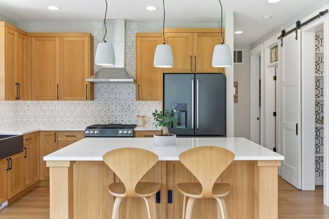 63557 Overtree Road, Bend, OR 97701