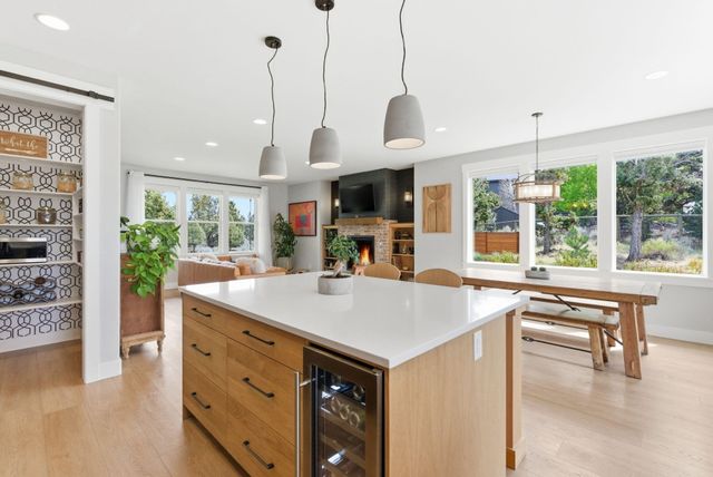 63557 Overtree Road, Bend, OR 97701