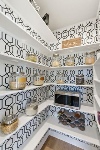 63557 Overtree Road, Bend, OR 97701