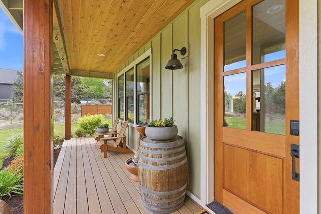 63557 Overtree Road, Bend, OR 97701