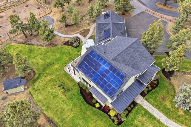 63557 Overtree Road, Bend, OR 97701