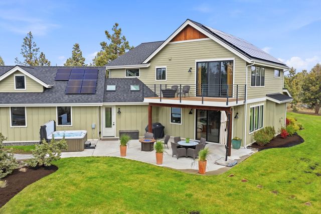 63557 Overtree Road, Bend, OR 97701