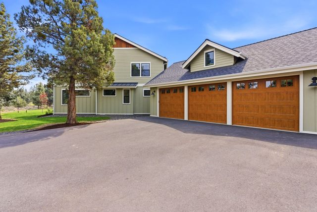 63557 Overtree Road, Bend, OR 97701