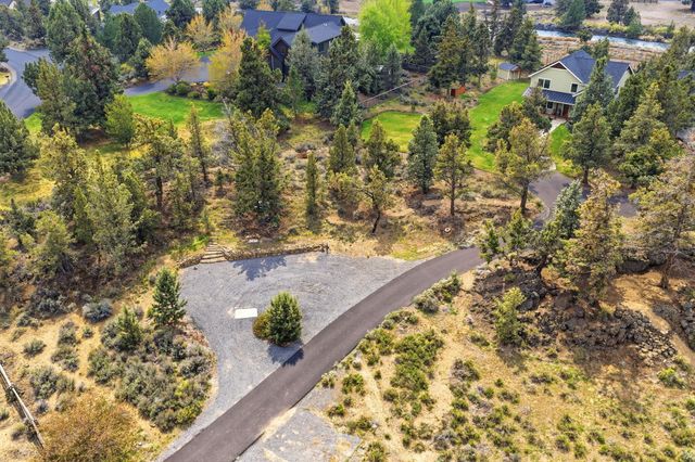 63557 Overtree Road, Bend, OR 97701