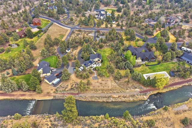 63557 Overtree Road, Bend, OR 97701