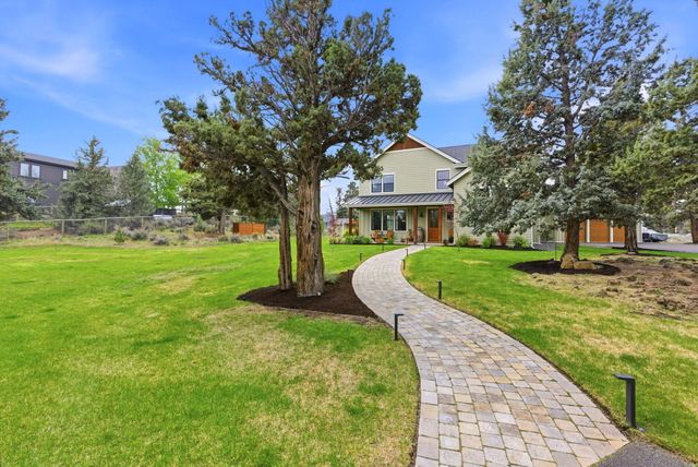 63557 Overtree Road, Bend, OR 97701