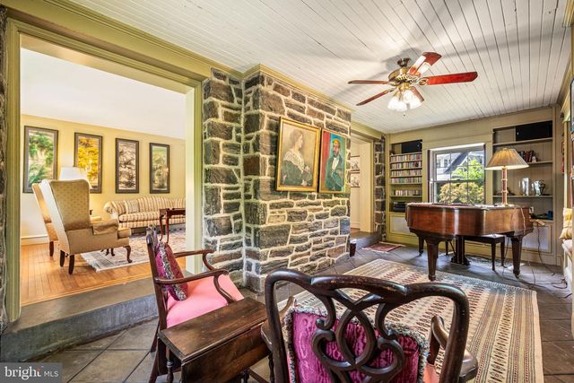 401 WOODSIDE AVE, Narberth, PA 19072