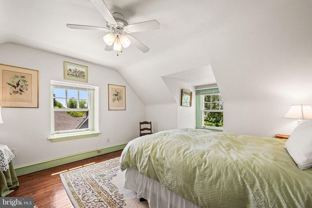 401 WOODSIDE AVE, Narberth, PA 19072