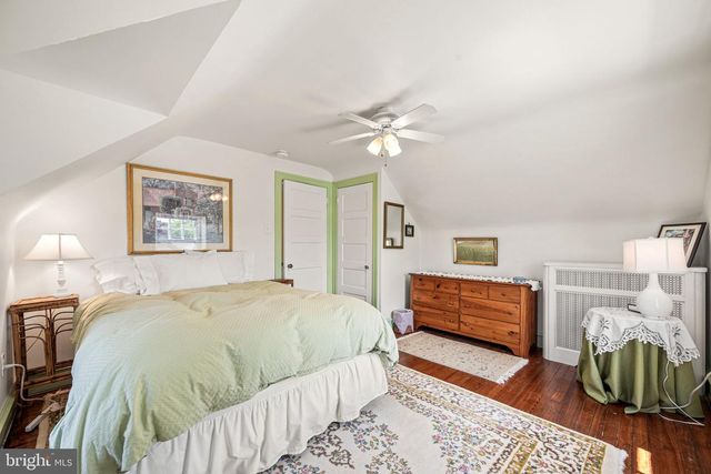 401 WOODSIDE AVE, Narberth, PA 19072