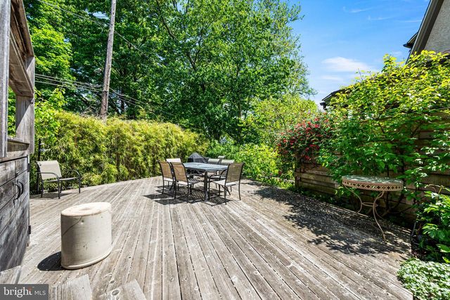 401 WOODSIDE AVE, Narberth, PA 19072
