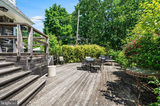 401 WOODSIDE AVE, Narberth, PA 19072