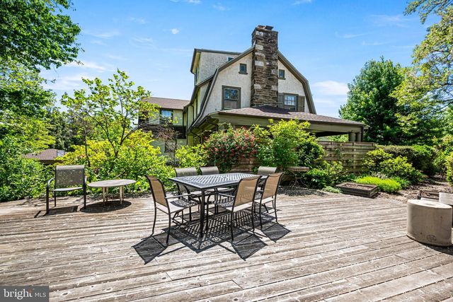 401 WOODSIDE AVE, Narberth, PA 19072