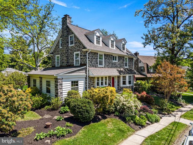 401 WOODSIDE AVE, Narberth, PA 19072
