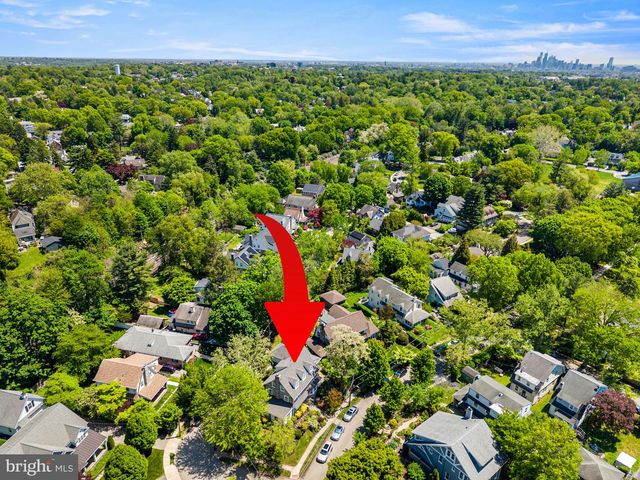 401 WOODSIDE AVE, Narberth, PA 19072