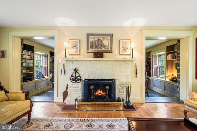 401 WOODSIDE AVE, Narberth, PA 19072