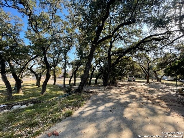 1071 diamondhead, Canyon Lake, TX 78133