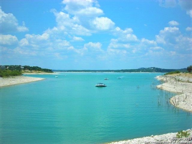 1071 diamondhead, Canyon Lake, TX 78133