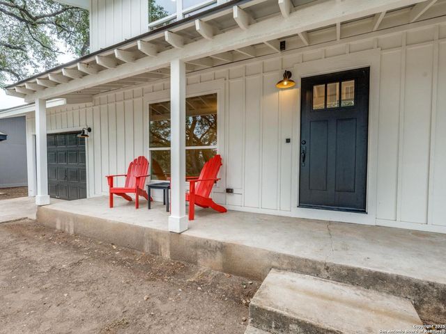 1071 diamondhead, Canyon Lake, TX 78133