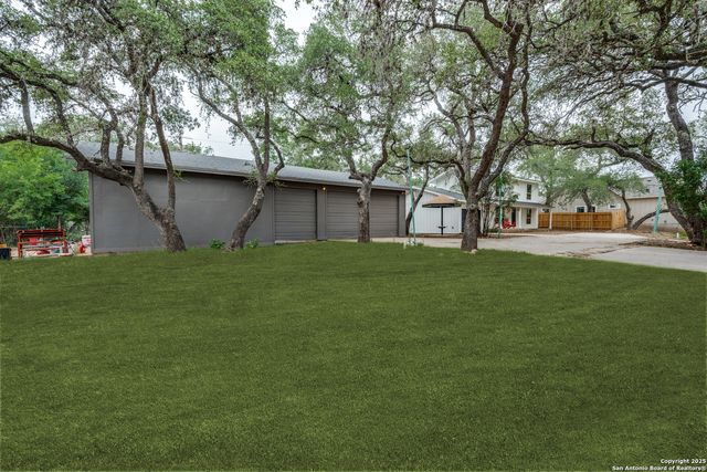 1071 diamondhead, Canyon Lake, TX 78133