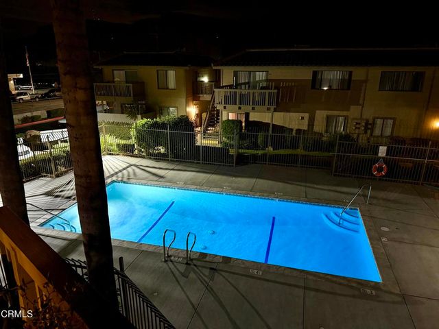 172 S Steckel Drive 36, Santa Paula, CA 93060