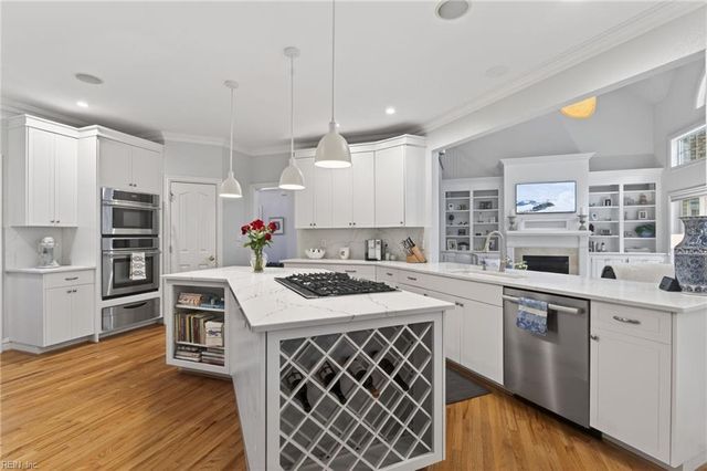 3189 Stonewood DR, Virginia Beach, VA 23456