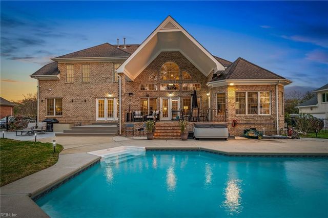 3189 Stonewood DR, Virginia Beach, VA 23456