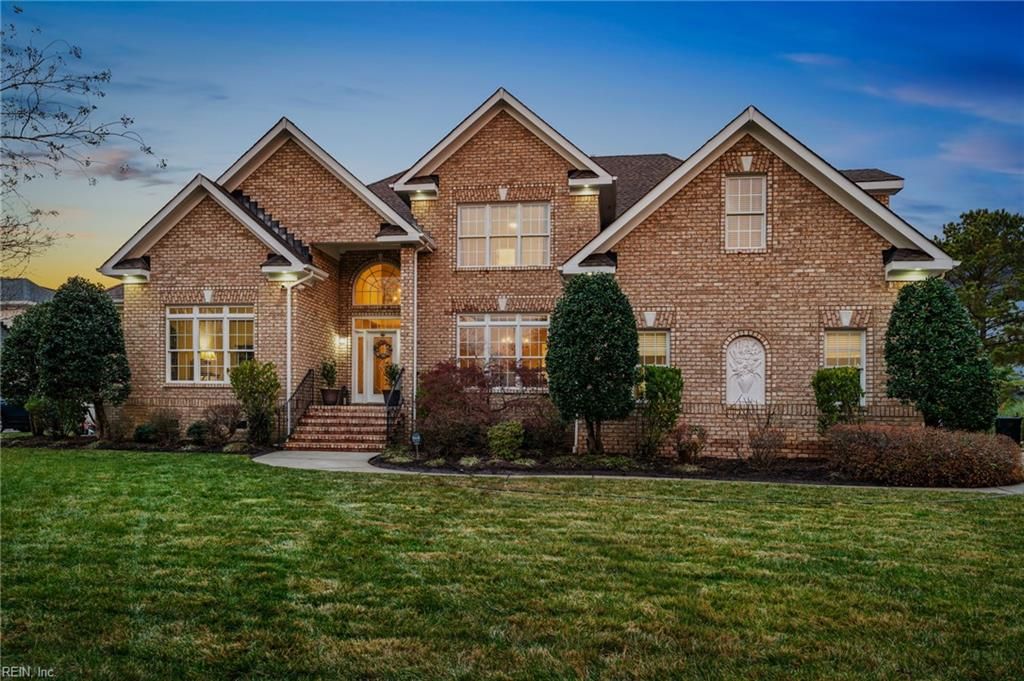 3189 Stonewood DR, Virginia Beach, VA 23456